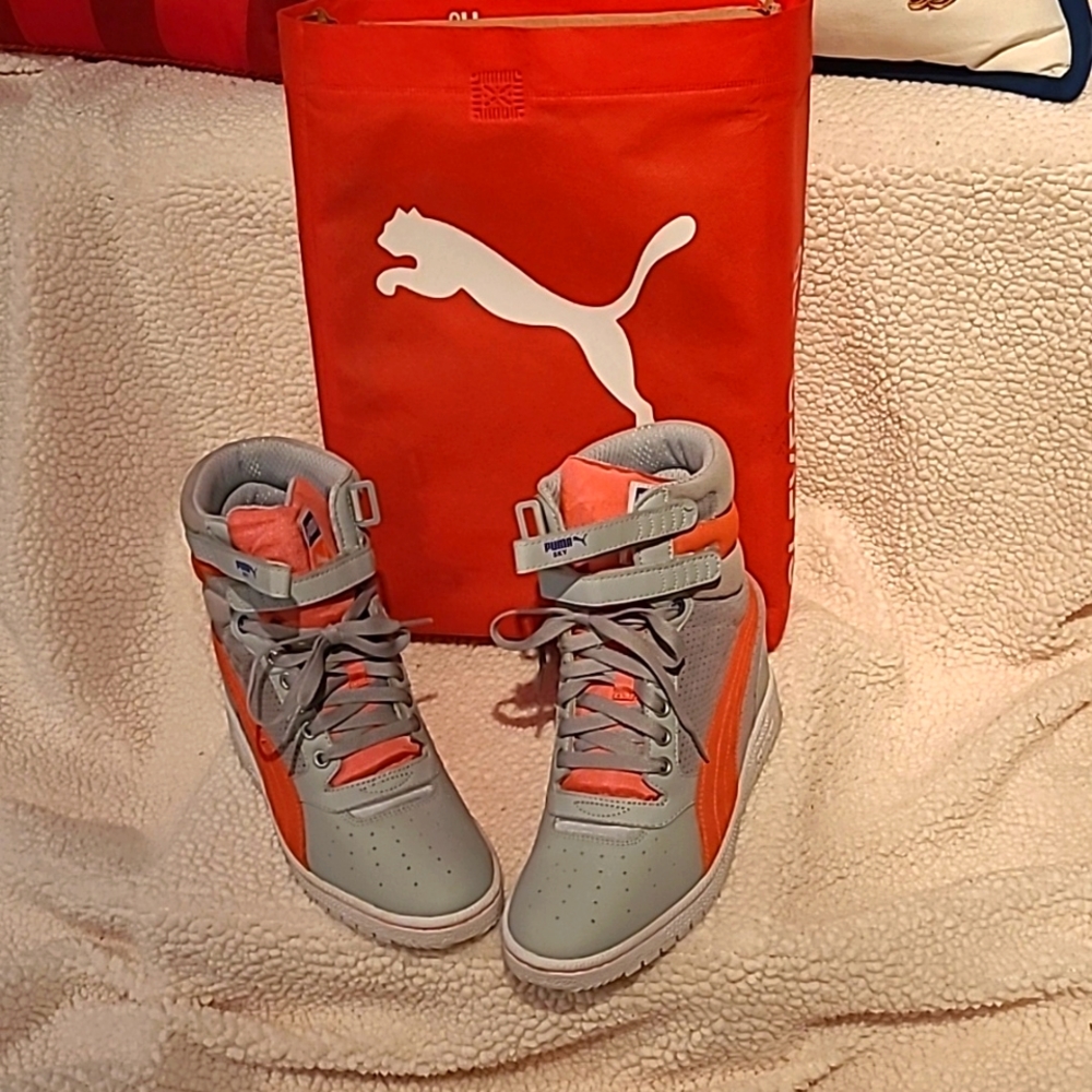 Puma wedge heel sneakers Grey and Coral Orange US women's 9.5.